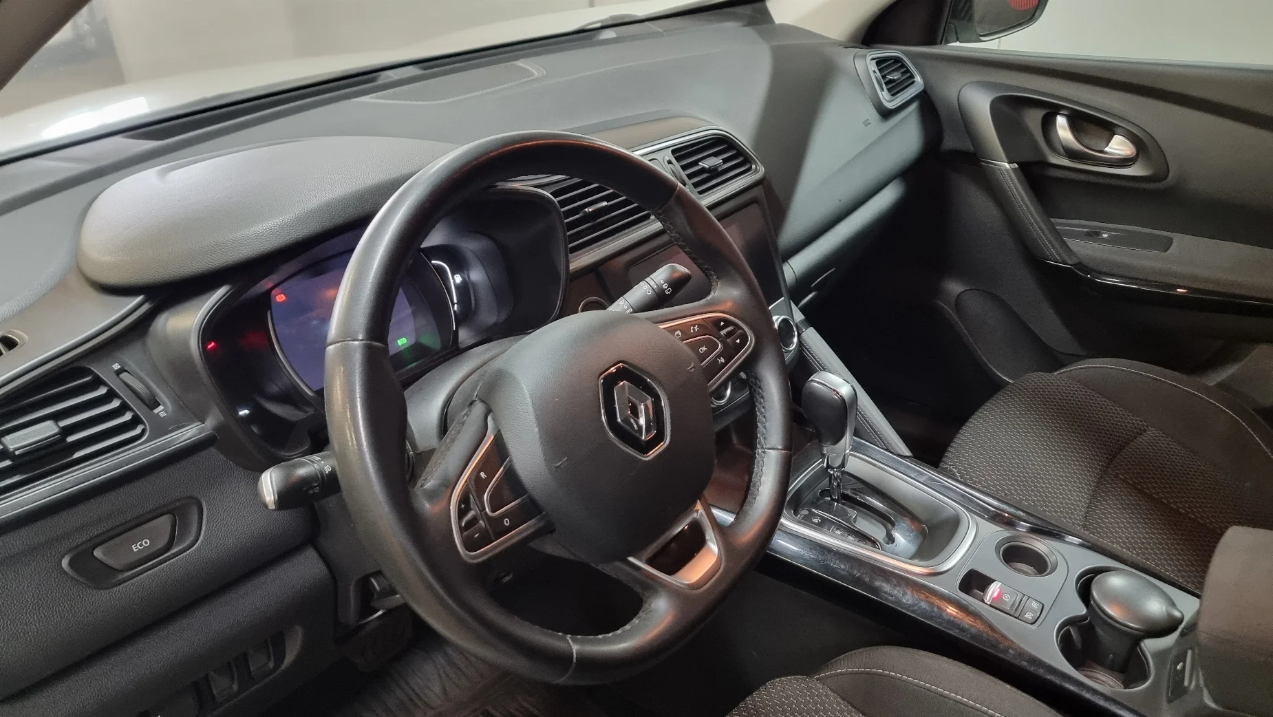 Renault Kadjar photo